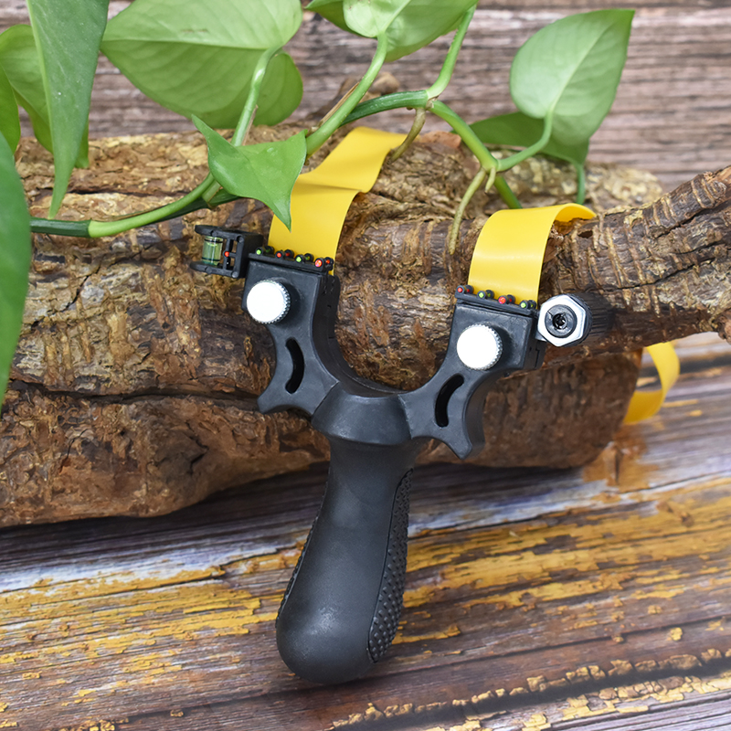 Professional Hunting Catapult Power Laser Slingshot With Rubber Aim Point Target